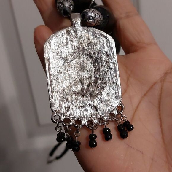 Chunky Black Stones and Tibetan Style Metal Beads Necklace Steampunk Pendant - Picture 7 of 7